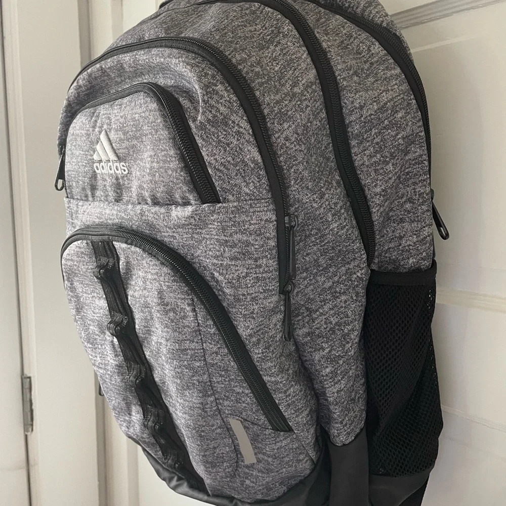Adidas Heathered Gray Backpack NWOT - Picture 2 of 3